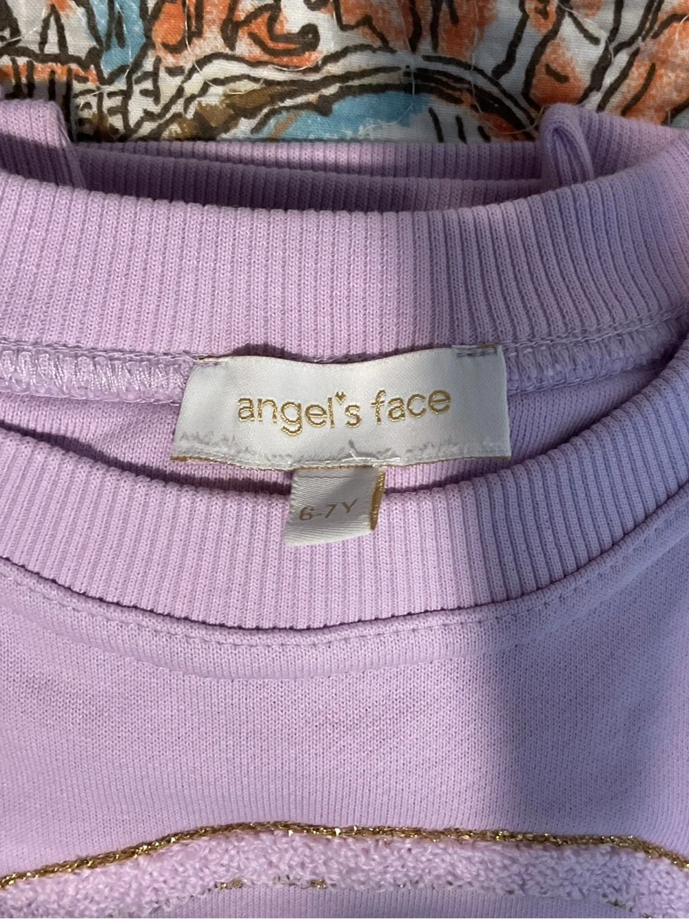 lavender purple cotton-blend sweatshirt from Angel's Face in size 6-7Y